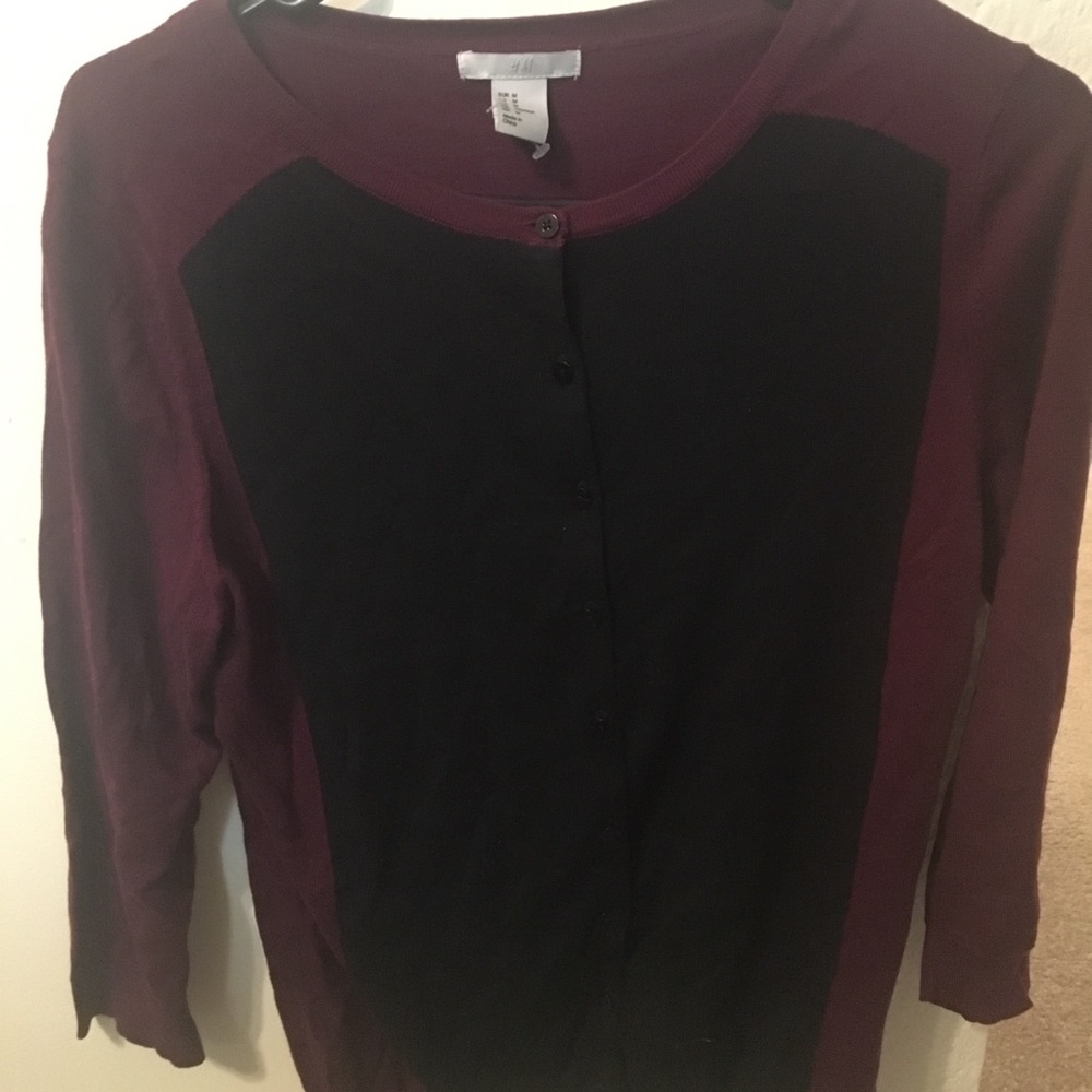 Sweater - Picture 1 of 3